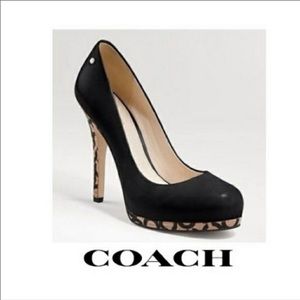 COACH Alexa Nappa Leather Signature Heels!  👠 ❤️